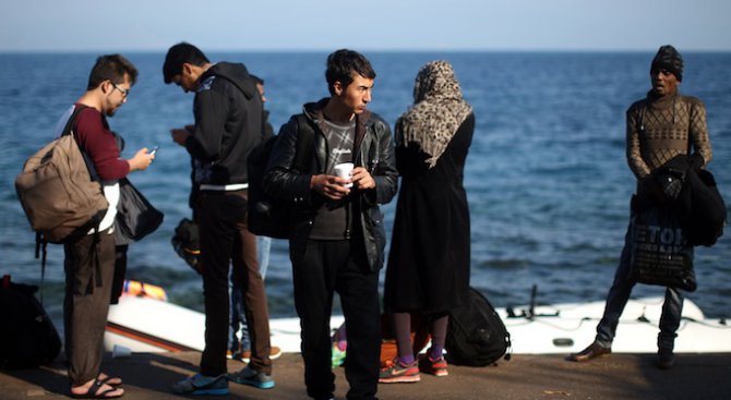 115 нелегални емигранти влизат в България с лодки