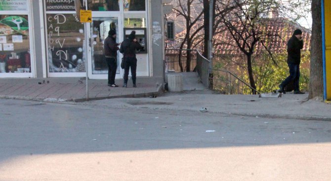 Взривиха банкомат в Хасково (снимки)