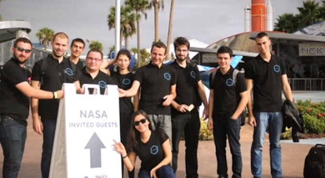 Българи са световни шампиони в състезание на НАСА