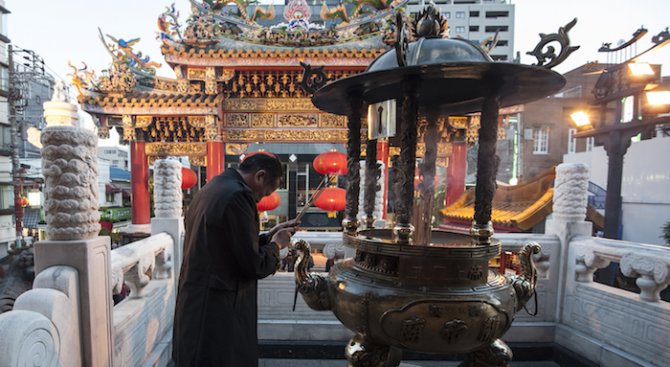 Милиони японци ще започнат новата година с посещения в храмовете