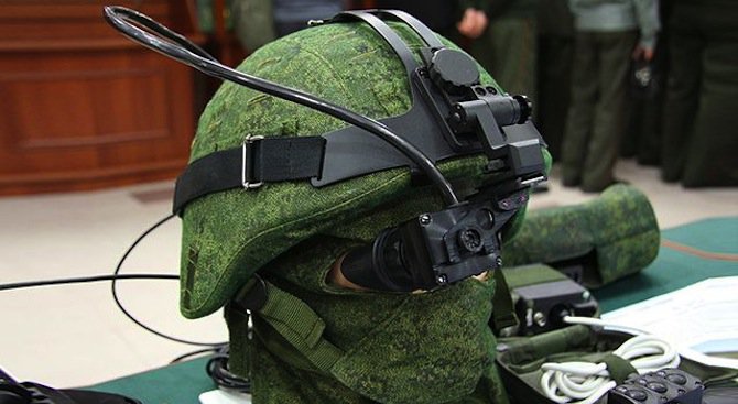 Русия екипира армията си със супер костюм (снимка)