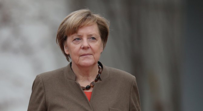 Меркел иска разумен пакет от мерки, за да остане Великобритания в ЕС