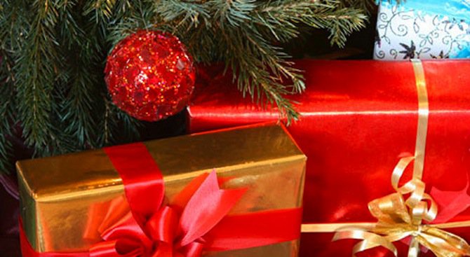 Най-нежеланите подаръци за Коледа - миксери и телефони