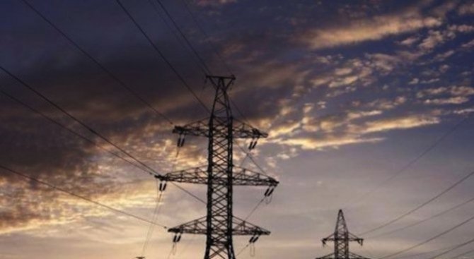 Спад на потреблението на ток на 31 декември в сравнение с година по-рано, отчете EVN