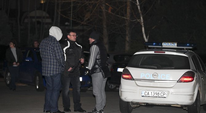 Избягалият крадец на коли от Банско се предаде в полицията