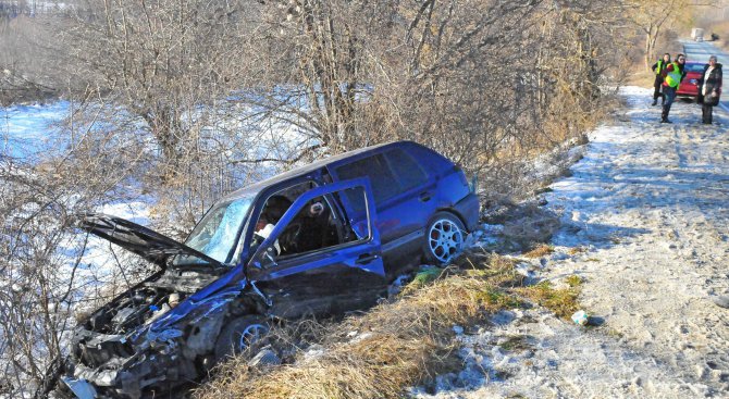 Катастрофа между 3 коли на Околовръстното в София