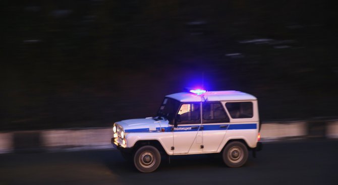 Обаждане от чужбина подлуди руски полицаи