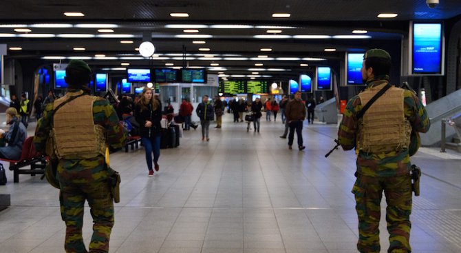 Белгия влага близо 60 млн. евро в обезопасяването на гарите срещу терористи