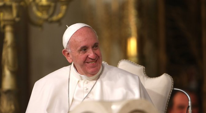 Папа Франциск отправи публичен апел за помощ към сирийските бежанци