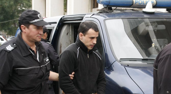 Намалиха с 5 г. присъдата на Георги Бабата, който наръга многократно приятелката си в Бургас