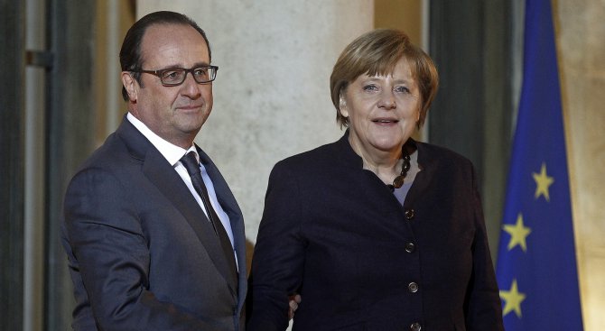 Оланд, Меркел и Шулц обсъдиха бежанската криза