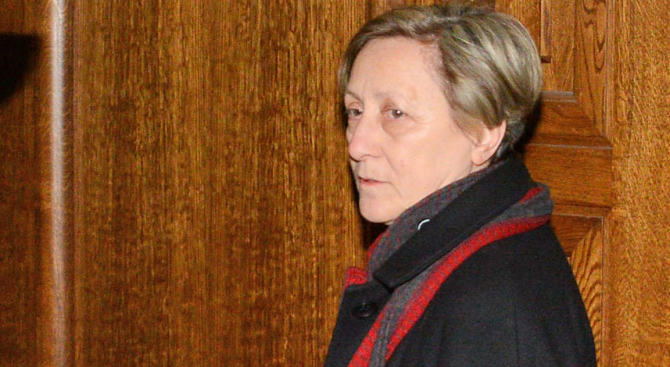 Спецсъдът разпита Нешка Робева по делото срещу Алексей Петров