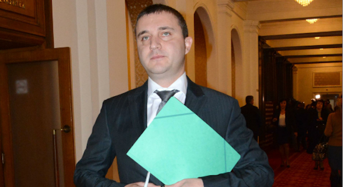 Горанов: Правителството ще направи всичко, за да излезе истината за КТБ