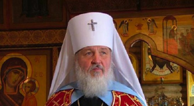 Руският патриарх Кирил отлетя за Антарктида