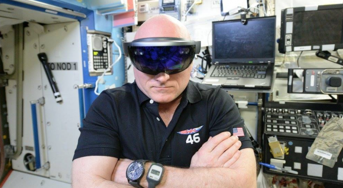 NASA използва холографско устройство в Космоса