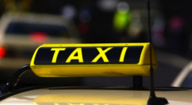 Вдигнаха тарифите на такситата във Варна