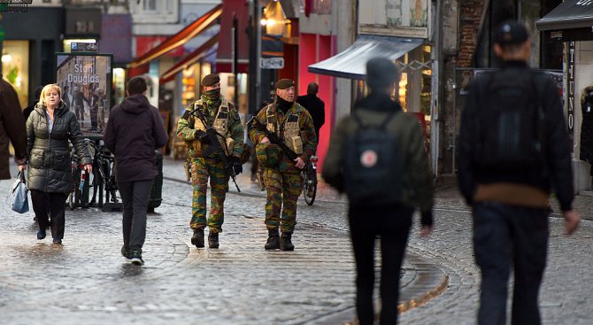 Алжирски ислямист е застреляният вчера в Брюксел мъж