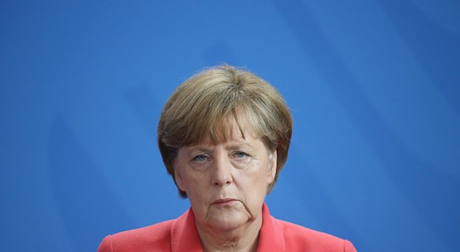Ангела Меркел поднесе съболезнования на Русия