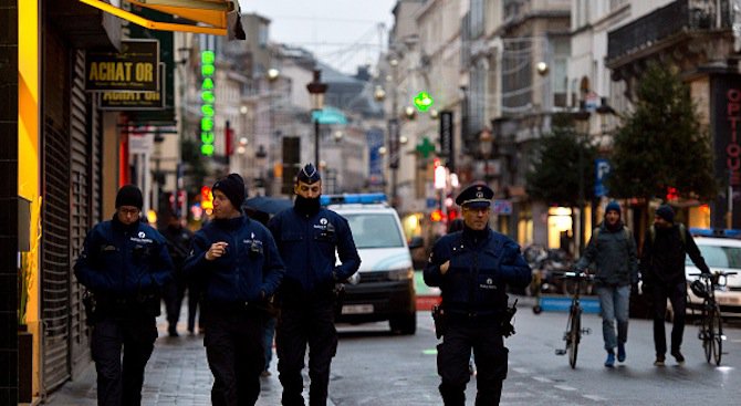 Белгия официално обвини терорист №1 на Европа - Салах Абдеслам