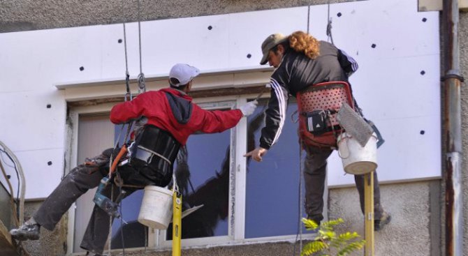Панелки с до 35 апартамента в Добрич могат да се санират по нова програма