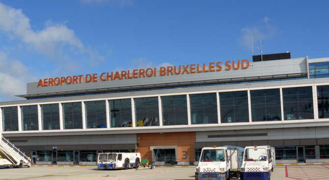 Заради бомбена заплаха евакуираха гарата в Шарлероа
