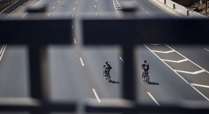 Двама колоездачи пострадаха тежко при катастрофи в Пловдивско