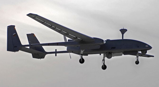 Германия изпраща в Мали най-големите си безпилотни самолети