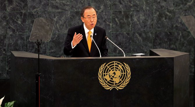 Правозащитници: Новият шеф на ООН трябва да се справи с бежанската криза