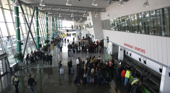 Летище Пловдив отчита 45% ръст на обслужените самолети и пътници