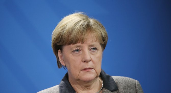 Меркел: Ако Европа не успее да подсигури границите си, от това ще пострада вътрешният пазар на ЕС