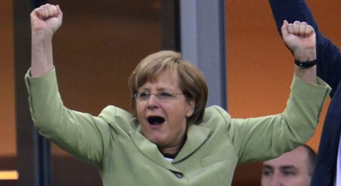 Популярността на Ангела Меркел пада