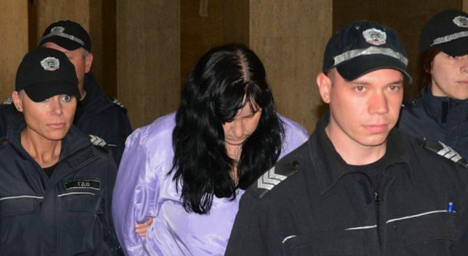 СГС с трети опит да задвижи делото срещу акушерката Емилия Ковачева