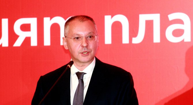 Станишев подкрепи плана на Ренци за миграцията