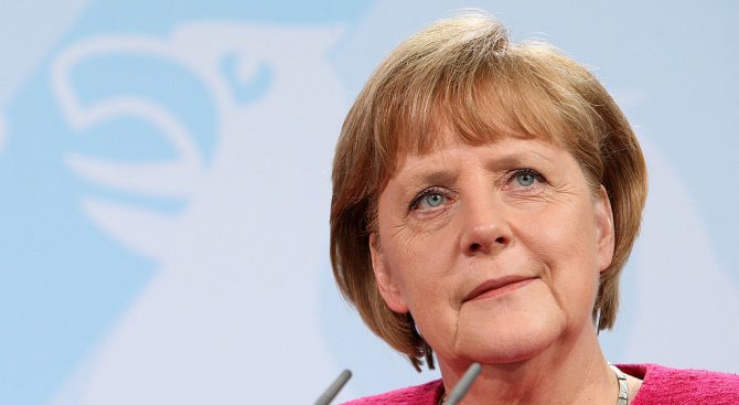 Меркел: Европейските лидери подкрепиха споразумението с Турция за бежанците