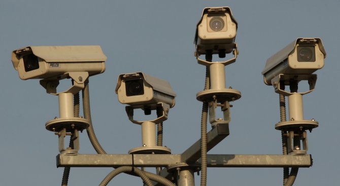Мобилни камери ще дебнат абитуриентите по пътя Бургас - Слънчев бряг