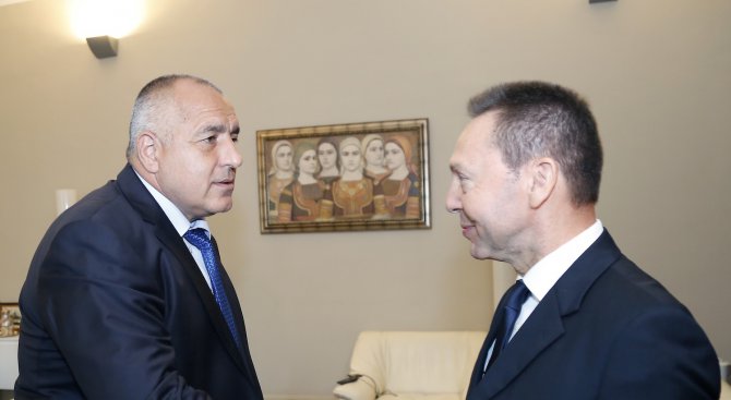Борисов се срещна с управителя на Централната банка на Гърция