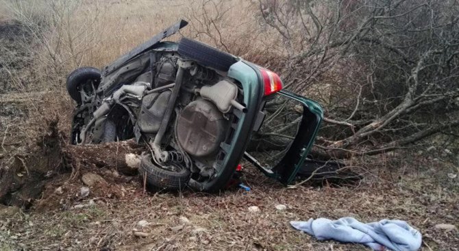 Кръв на пътя край Варна, шофьор загина на място след тежък сблъсък