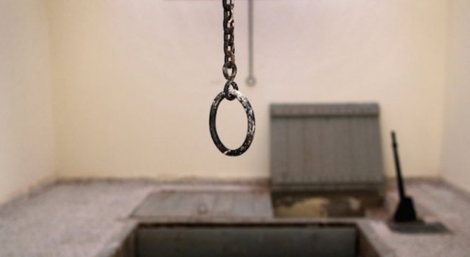 Иракският премиер нареди незабавно да се екзекутират терористите със смъртни присъди