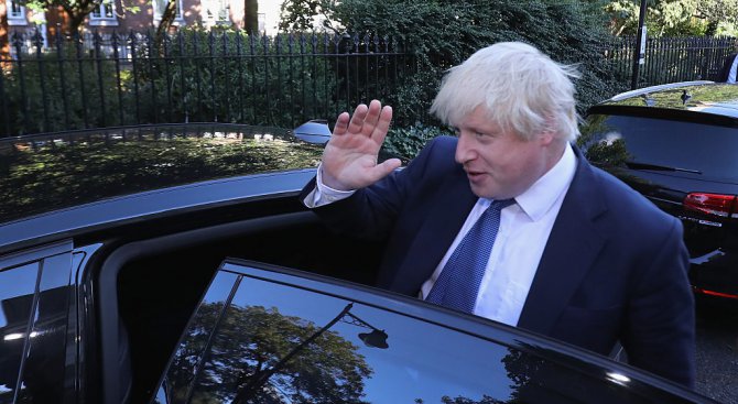 Германски издания и политици критикуват назначаването на Борис Джонсън за британски външен министър