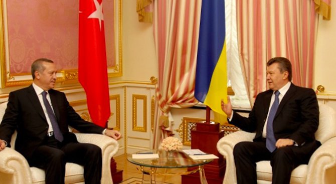 Защо Ердоган се оказа по-успешен от Янукович