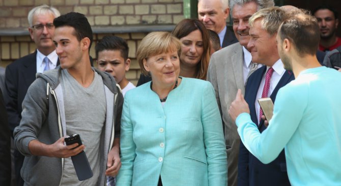 Дейли мейл: Ангела Меркел е изправена пред нова вълна от критики