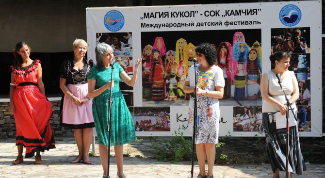 Маргарита Попова откри Международен фестивал на куклите (снимки)