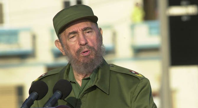 На 90-ия си рожден ден Фидел Кастро благодари на кубинците и критикува Обама