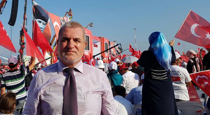 Наш политик подкрепи Ердоган на митинга в Истанбул