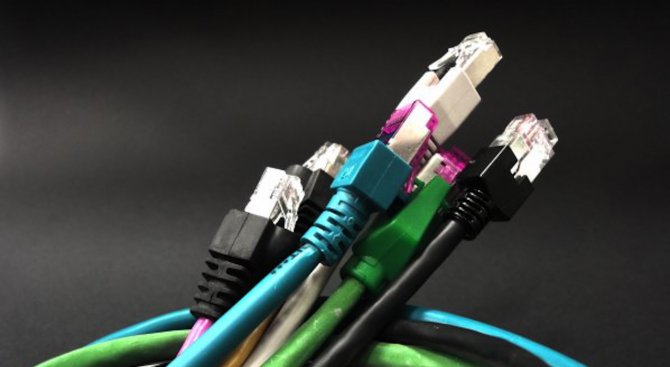 Продължава отстраняването на незаконни кабели в Шумен