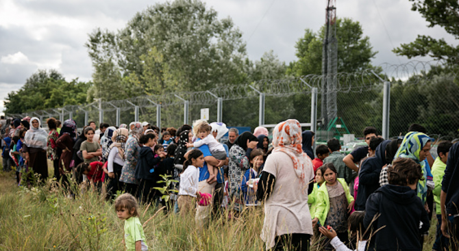 Сърбите са върнали над 2000 мигранти, влезли от България