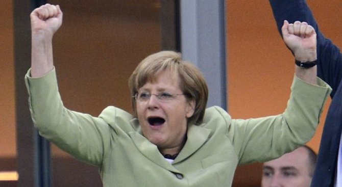 Меркел ще обяви догодина дали ще се кандидатира отново