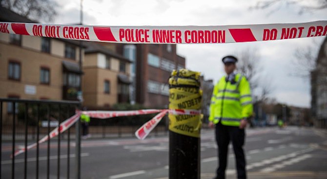 Сапьори в центъра на Лондон заради подозрителен пакет