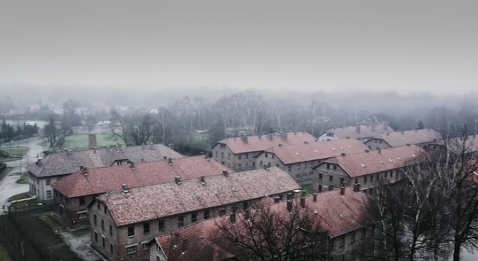 Вижте как изглежда днес Освиенцим, градът, който плаши и до днес (снимка+видео)
