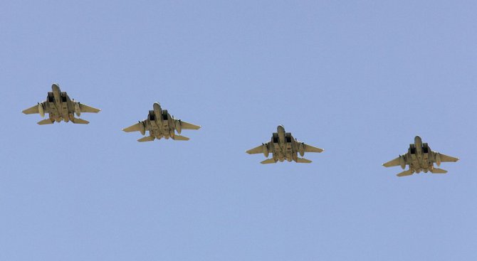 4 изтребители F-15 от ВВС на САЩ, които ще охраняват небето ни, вече са в Граф Игнатиево